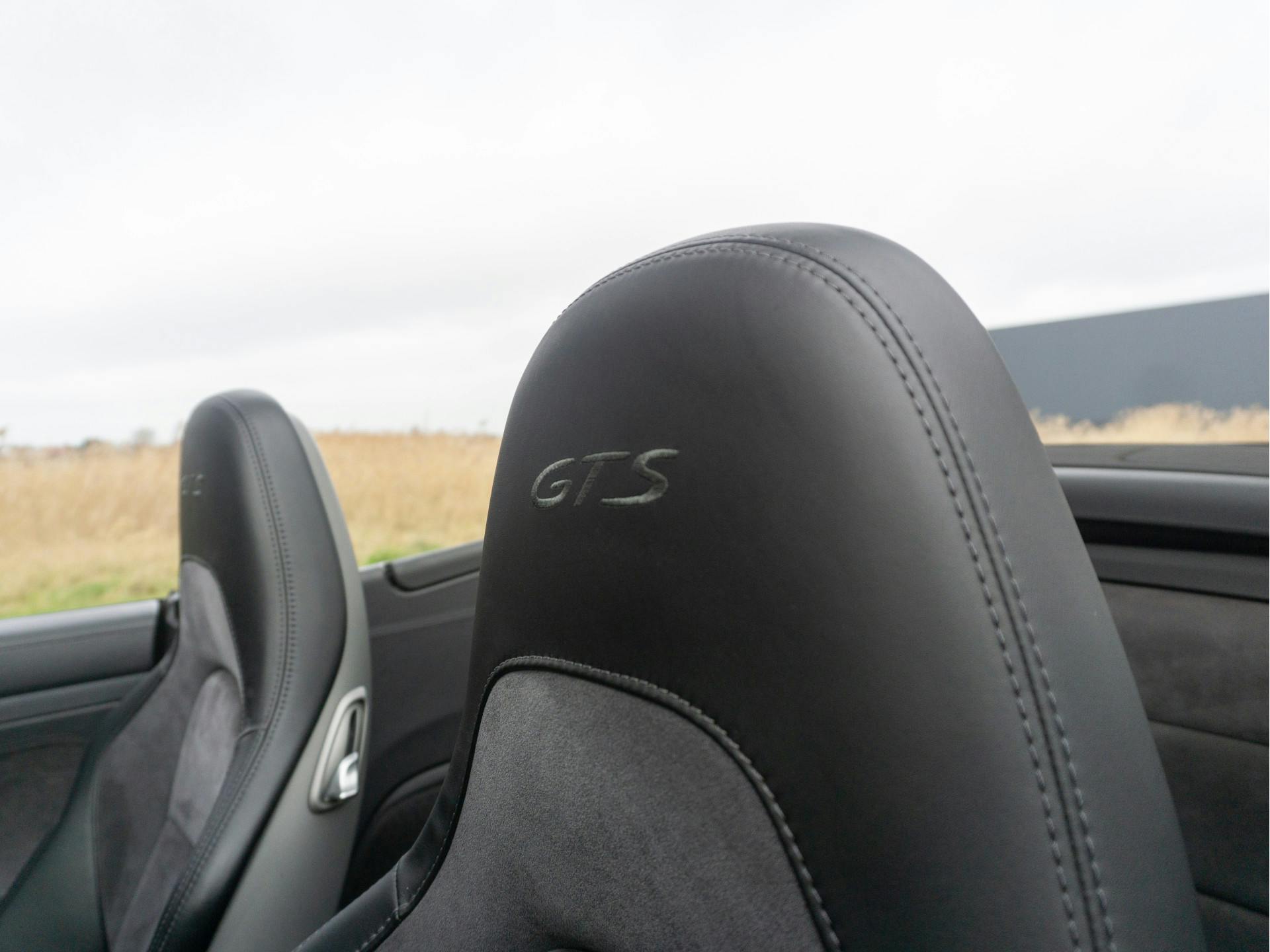 Porsche 911 Cabrio 3.0 Carrera GTS
